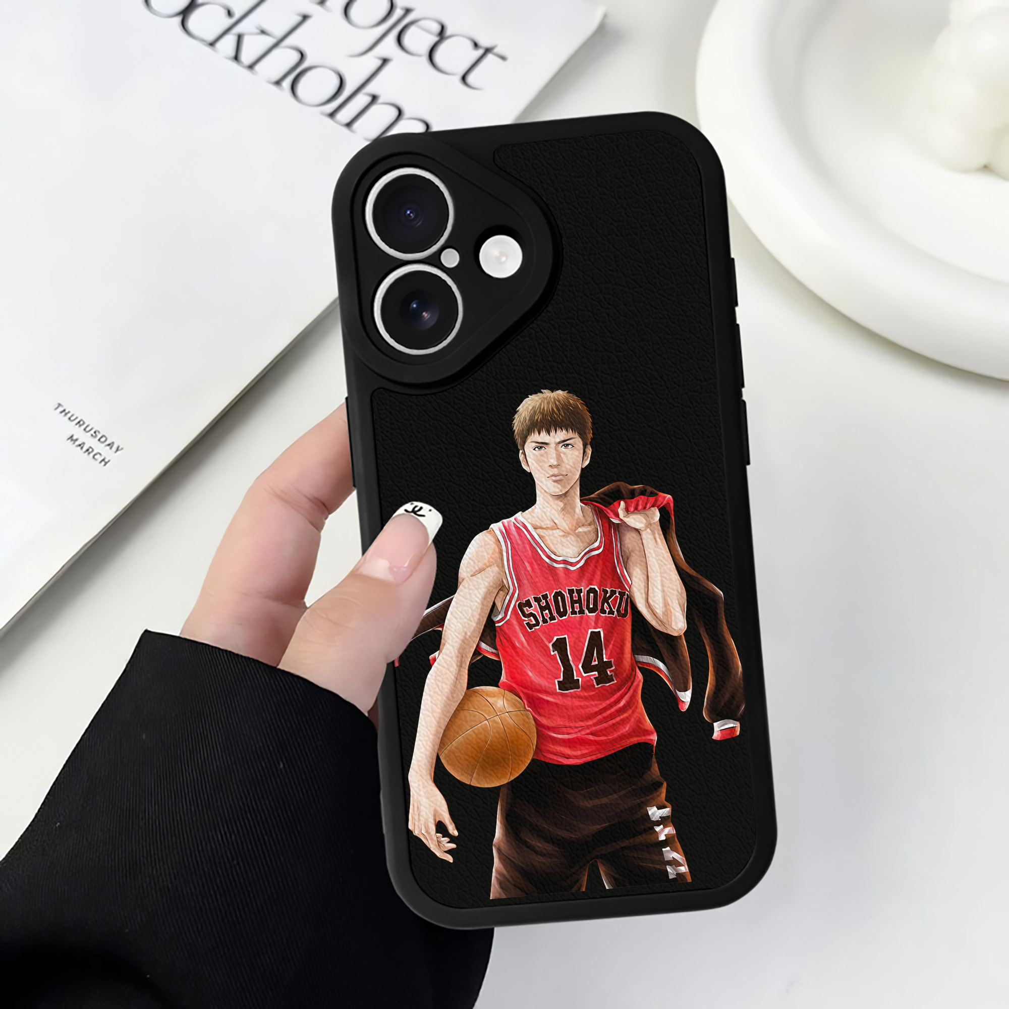 （画像用） SLAM DUNK／スラムダンク 【iPhone 16シリーズ対応】シリコンスマホケース（レザー調） 材質：シリコン